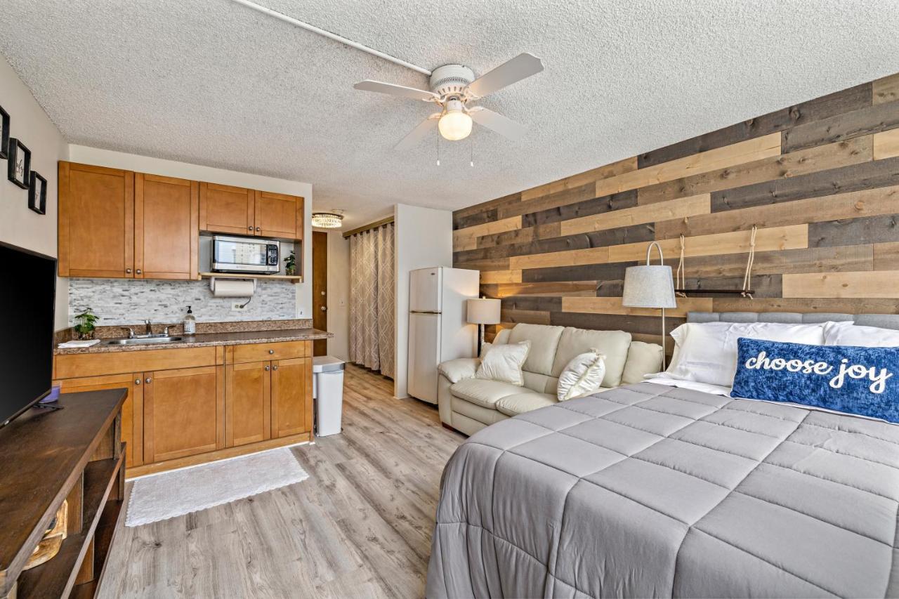 Modern Waikiki Condo Perfect For Beach Getaway! Honolulu Zewnętrze zdjęcie